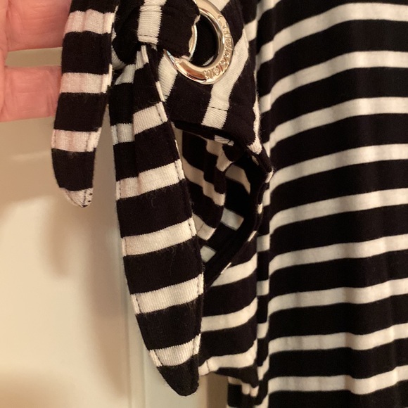 Calvin Klein black and white striped “ cold shoulder” dress on size M. - Picture 3 of 8